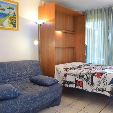 Rdc 2 Pieces+cabine, Piscine, Terrasse, Parking Prive - Saint Pierre La - Fr-1-229d-71 Apartment *